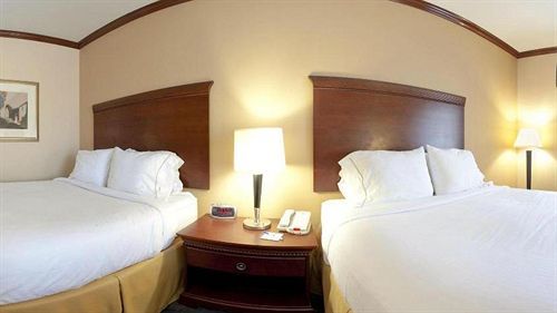 Holiday Inn Express Hotel And Suites Falfurrias Zewnętrze zdjęcie